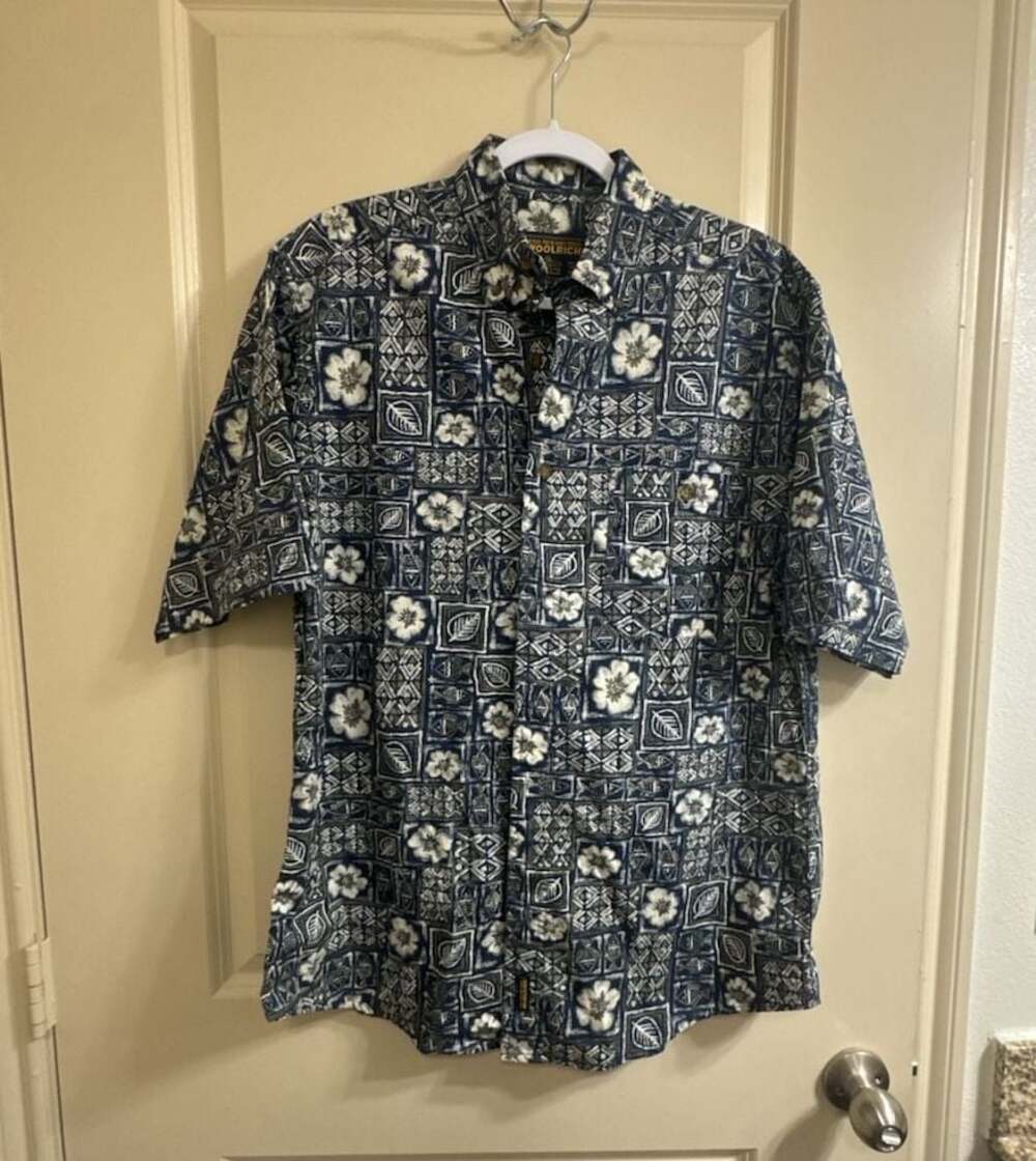 Woolrich Men's Size M Blue Floral Geometric Print Short Sleeve Button Down Shirt